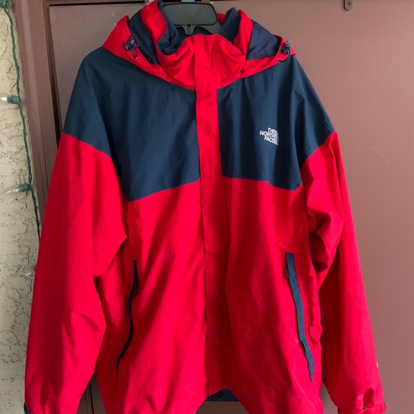 North Face Men’s Antora Triclimate Jacket in Red and black - Picture 1 of 5